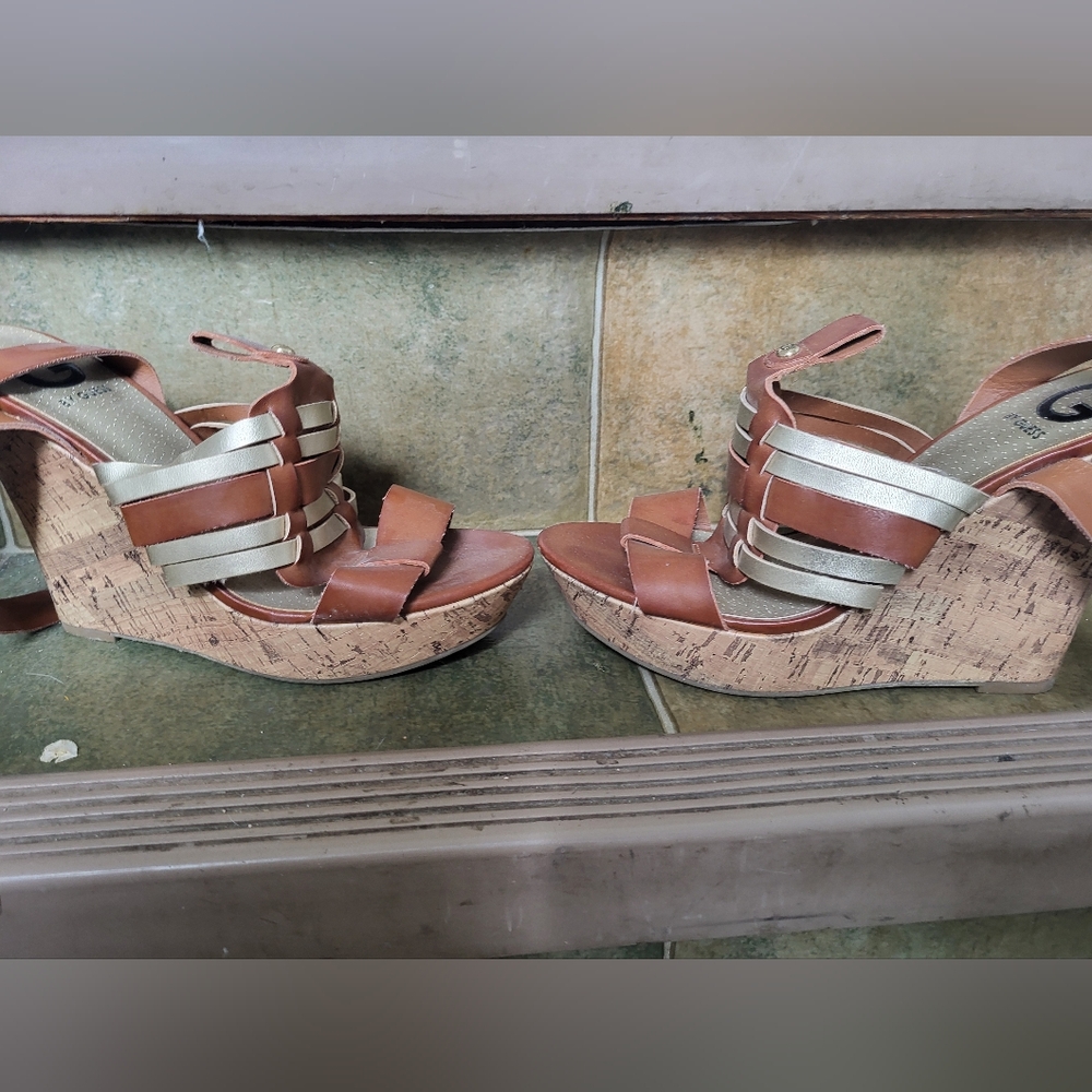 Guess platform sandals